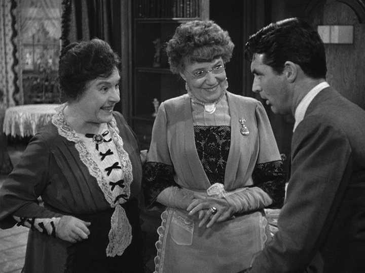 Arsenic and Old Lace – Classic for a Reason